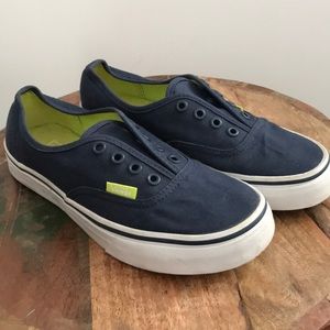Navy blue unisex Vans